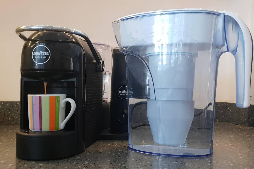The two items I couldn't live without in the kitchen this Summer were:
My @zerowateruk filter jug to filter my tap water making it taste as good as the bottled water I used to buy daily, and also in my opinion filtering more efficiently than other filter jug brands.
And
My Lavazza coffee machine for my morning expressos and guests' capuccinos.
.
What are your kitchen must haves? .
Btw...
It's always good to drink a glass of water together with every cup of coffee.
Coffee is a diuretic.
When diuretics flush away sodium, the body also flushes away water, dehydrating the body. .
.
.
.



@lavazzauk